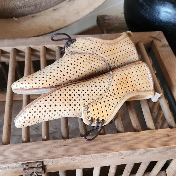 ||BED STU|| oxfords/flats, tan, leather, handmade, lace up, size 8 - Picture 2 of 8